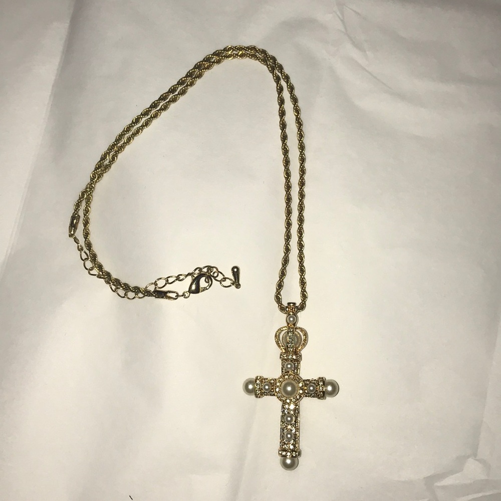 Jacqueline Kennedy cross necklace